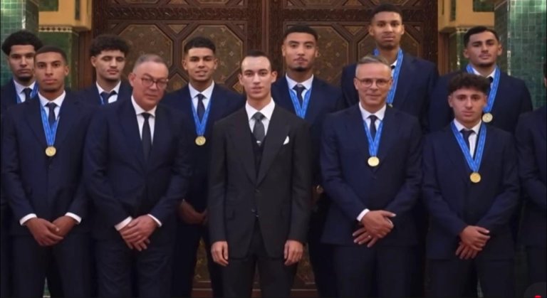 مراسيم استقبال ولي العهد للمنتخب المغربي U20  