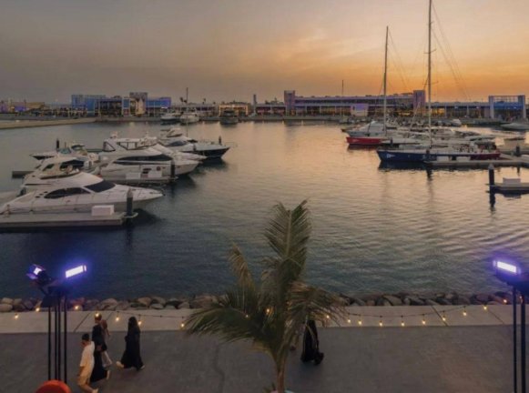 سياحة اليخوت بجدة تواجه موجة الأسعار  