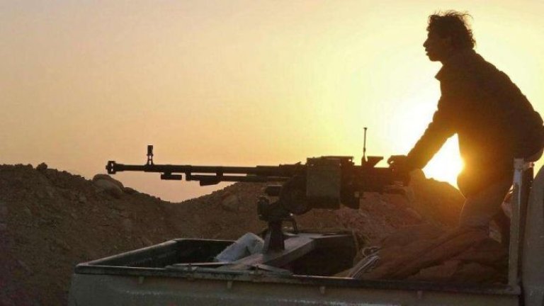 صد محاولة تسلل لمليشيا الحوثي في جبهة كرش بلحج | وكالة 2 ديسمبر الإخبارية