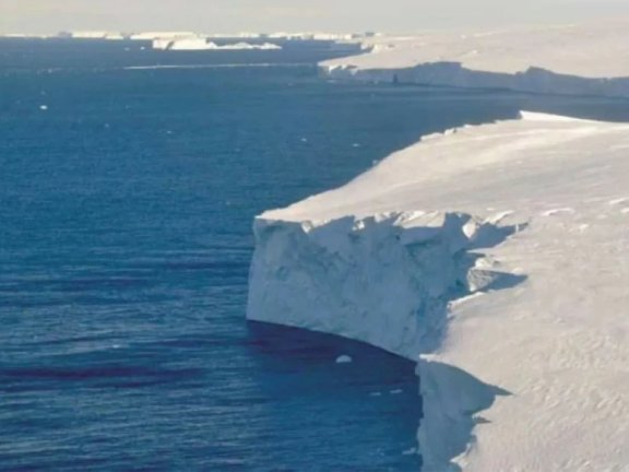 دراسة صينية حديثة ترصد آلية تضخيم الاحترار في القارة القطبية الجنوبية    