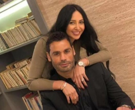 مفاجأة.. إيمان الزيدي تزعم انفصالها عن حارس الزمالك محمد عبدالمنصف    